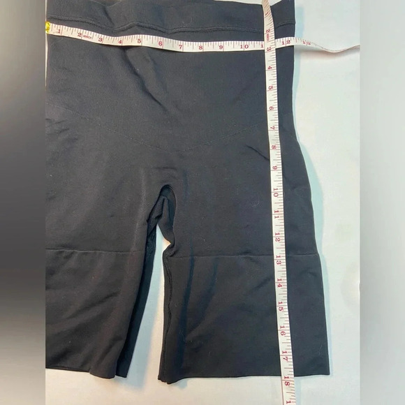 Solutions  Shapewear Underwear - Picture 3 of 4